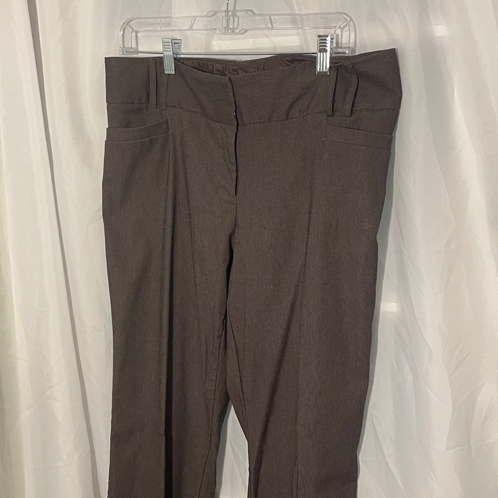 Land N Sea Brown Dress Pants Size 12, Waist 18, Rise 10, Inseam 32